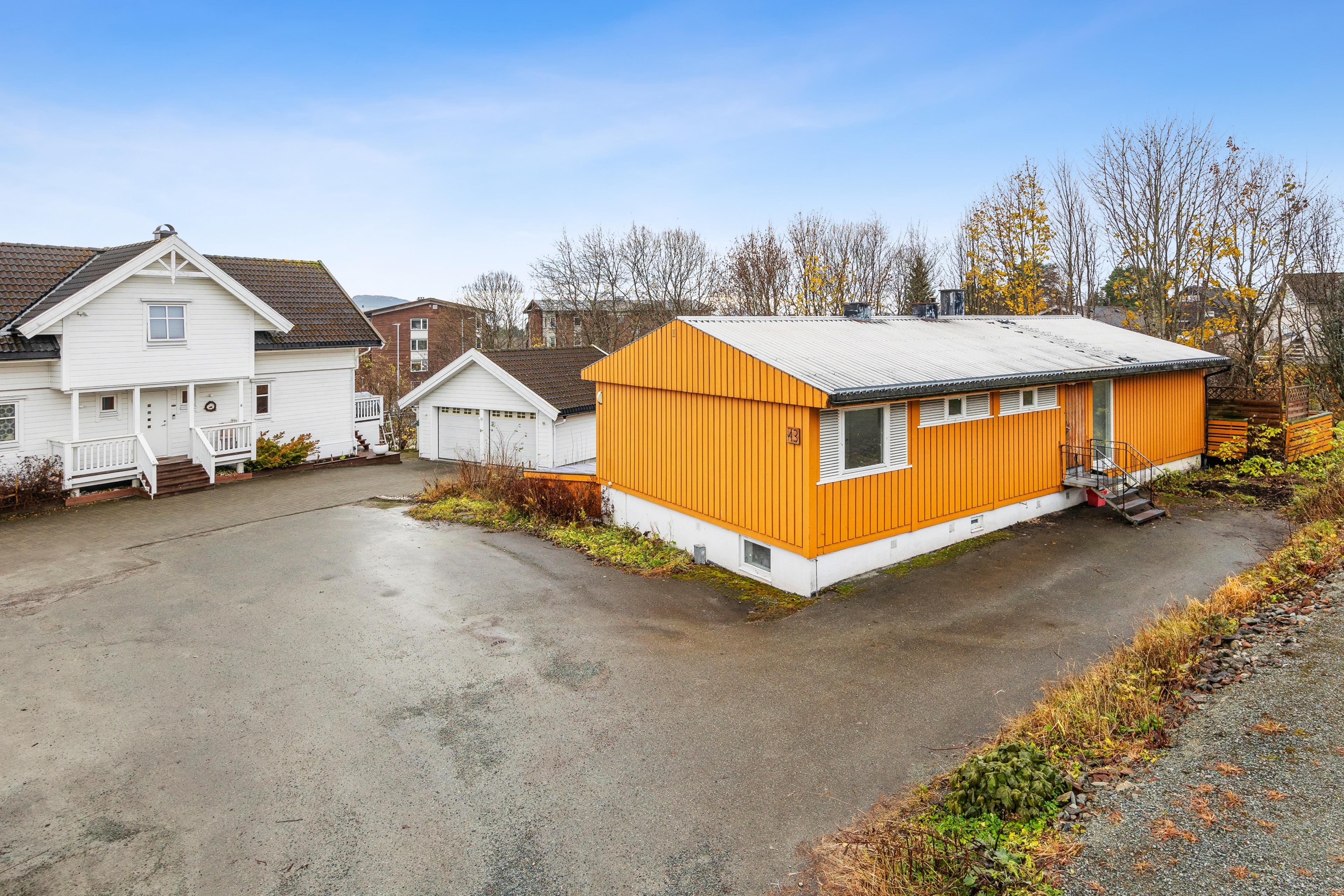 Jørgen Hegstads veg 43 A og B