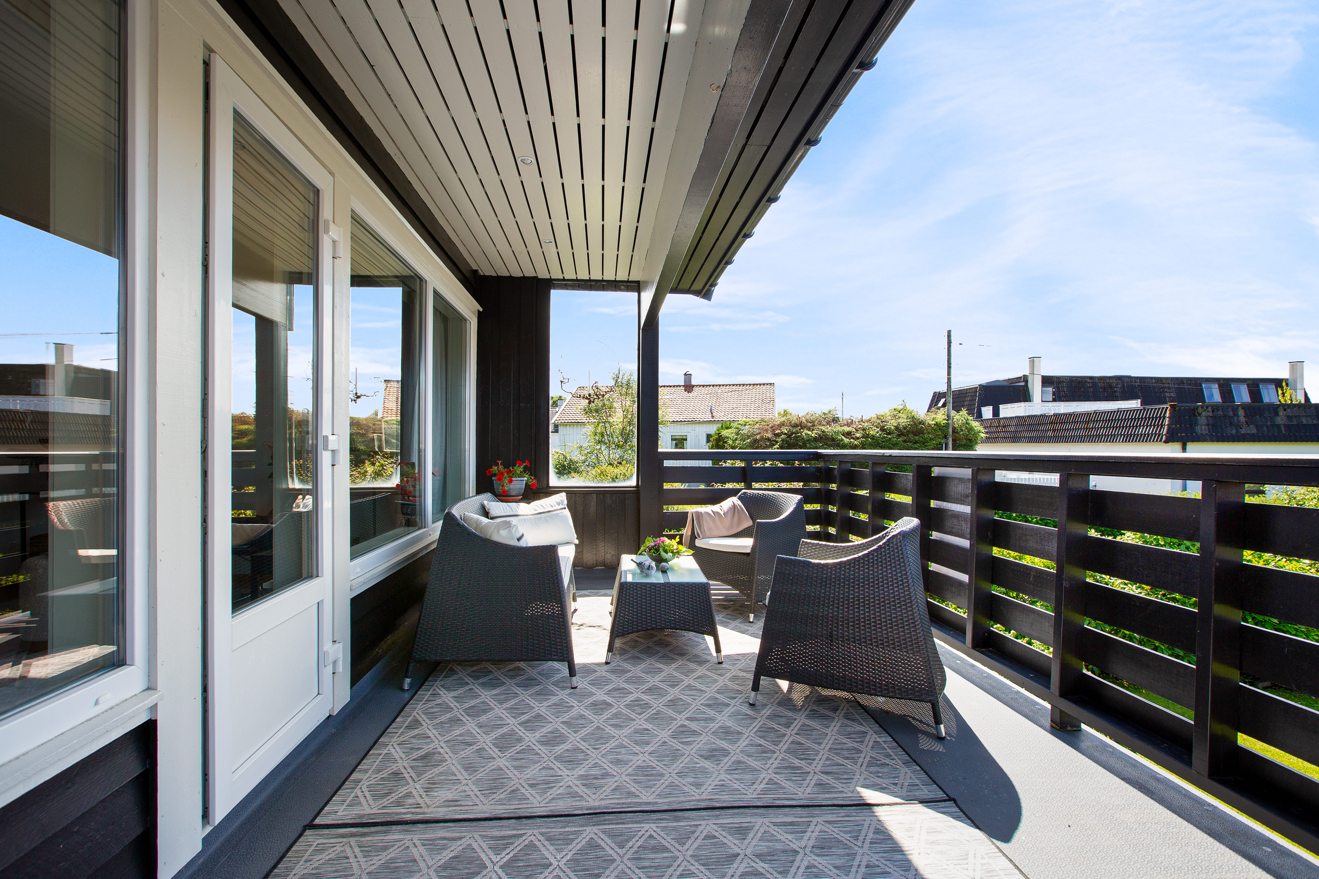 681808878372450