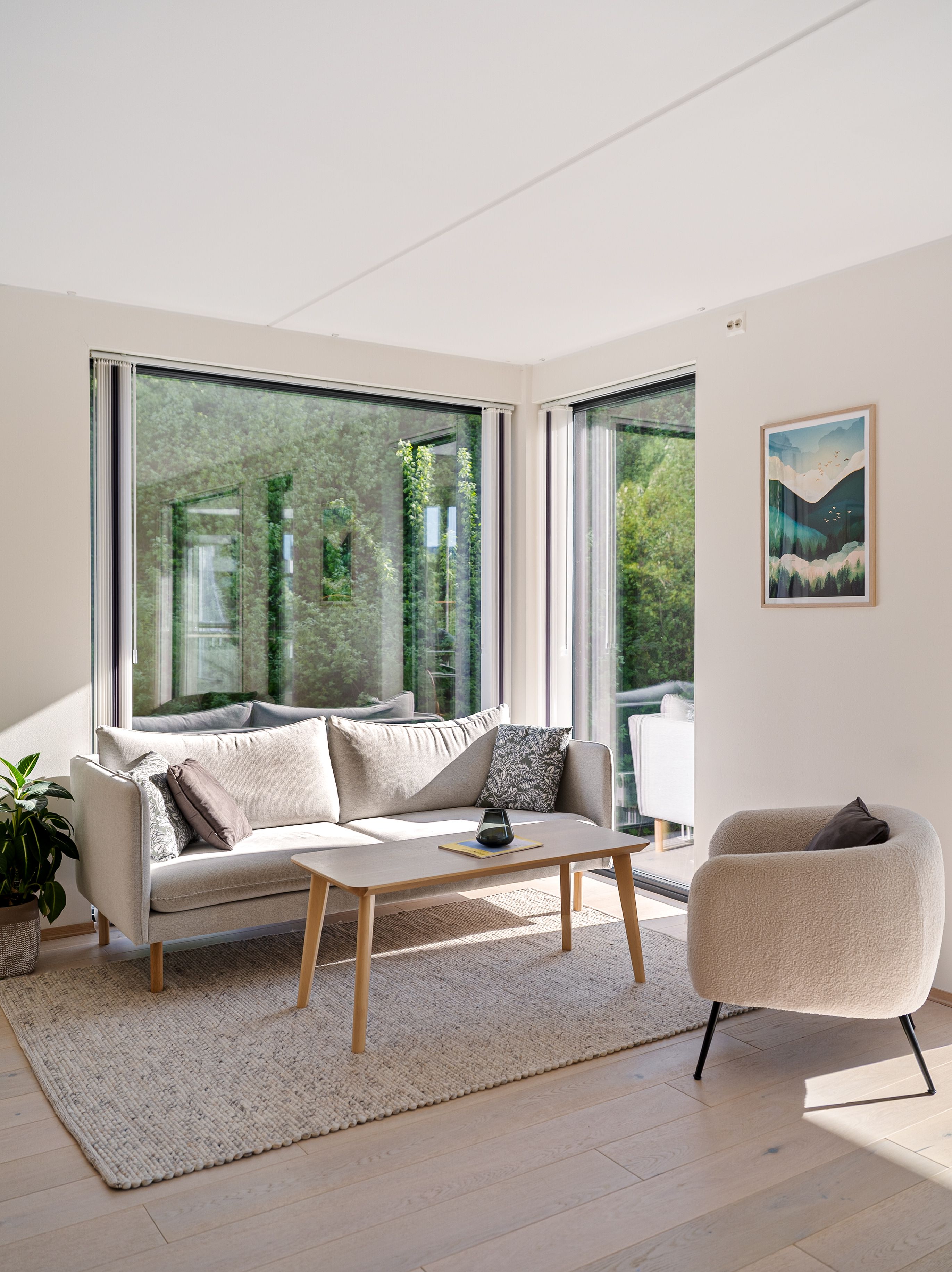 714794227211336