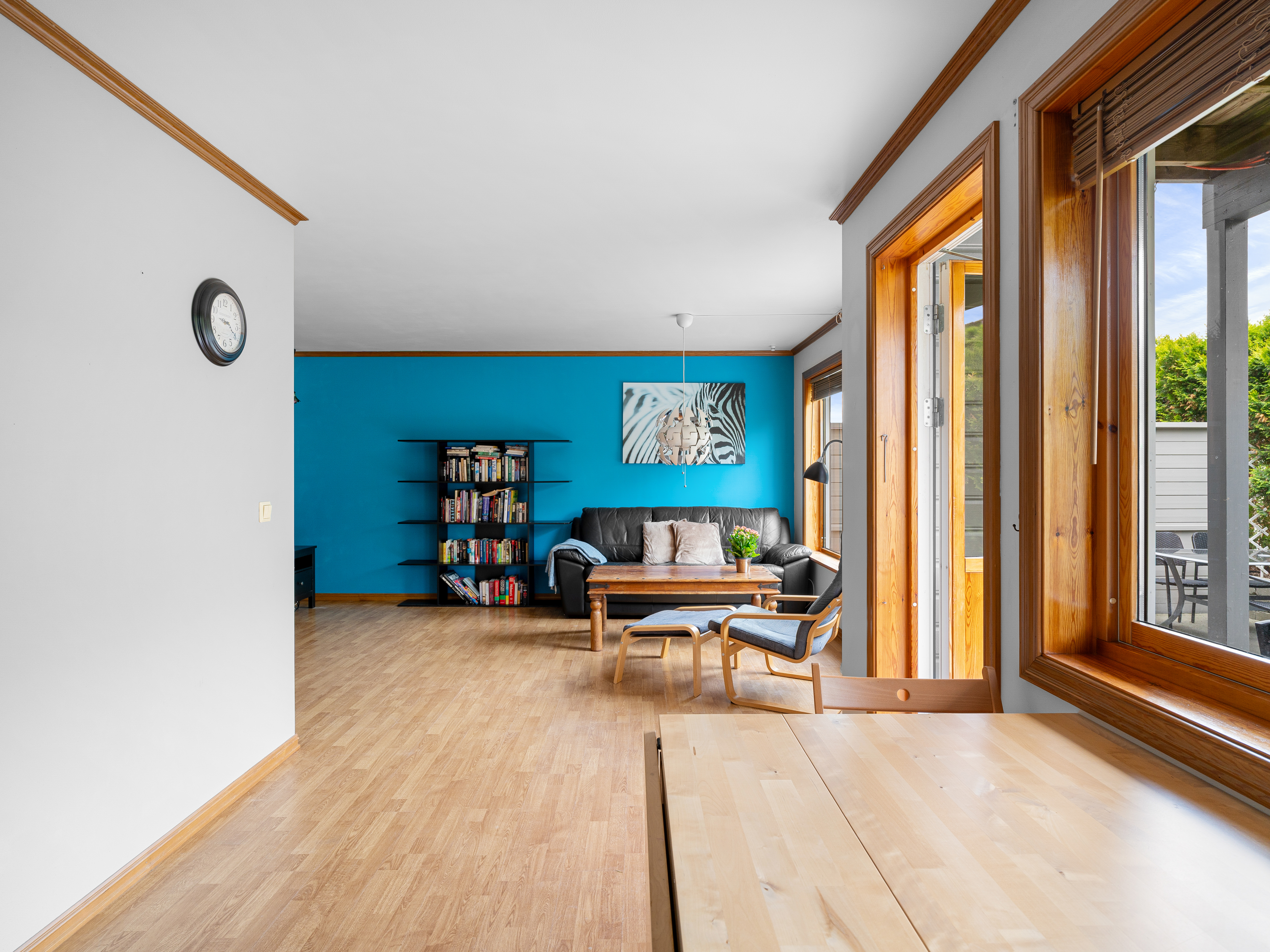659818645819254