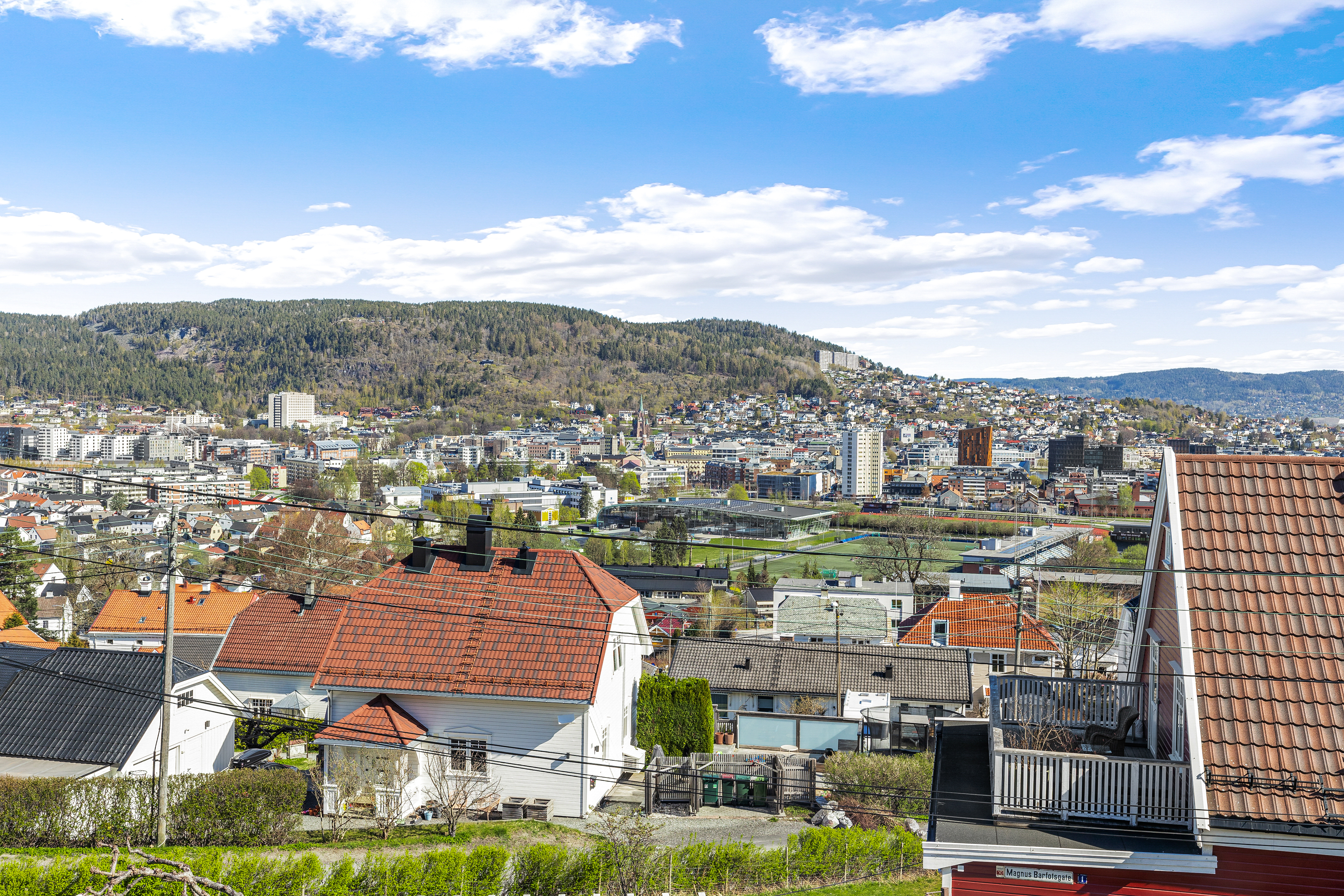 879720971374500