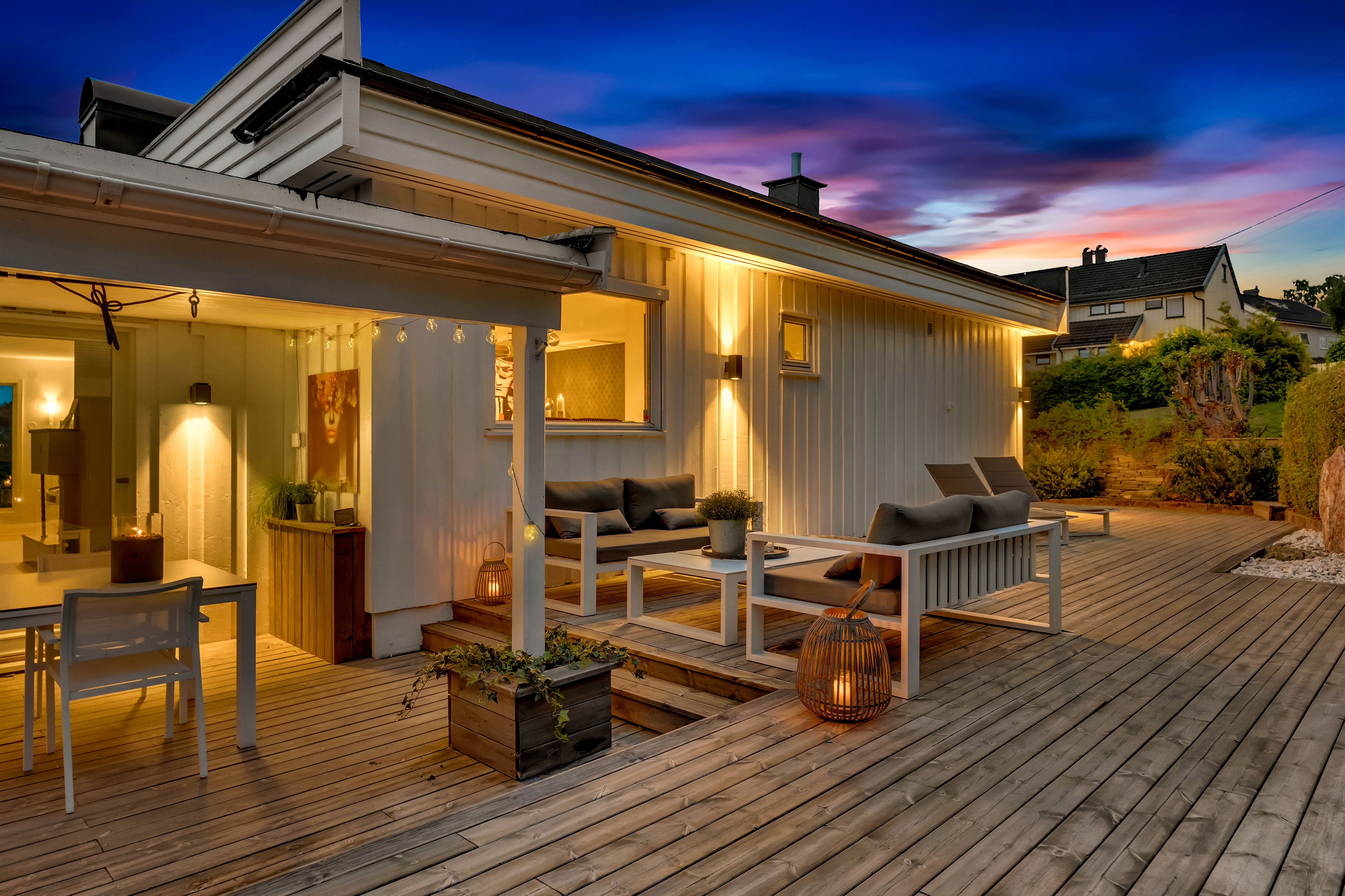 549867483041051