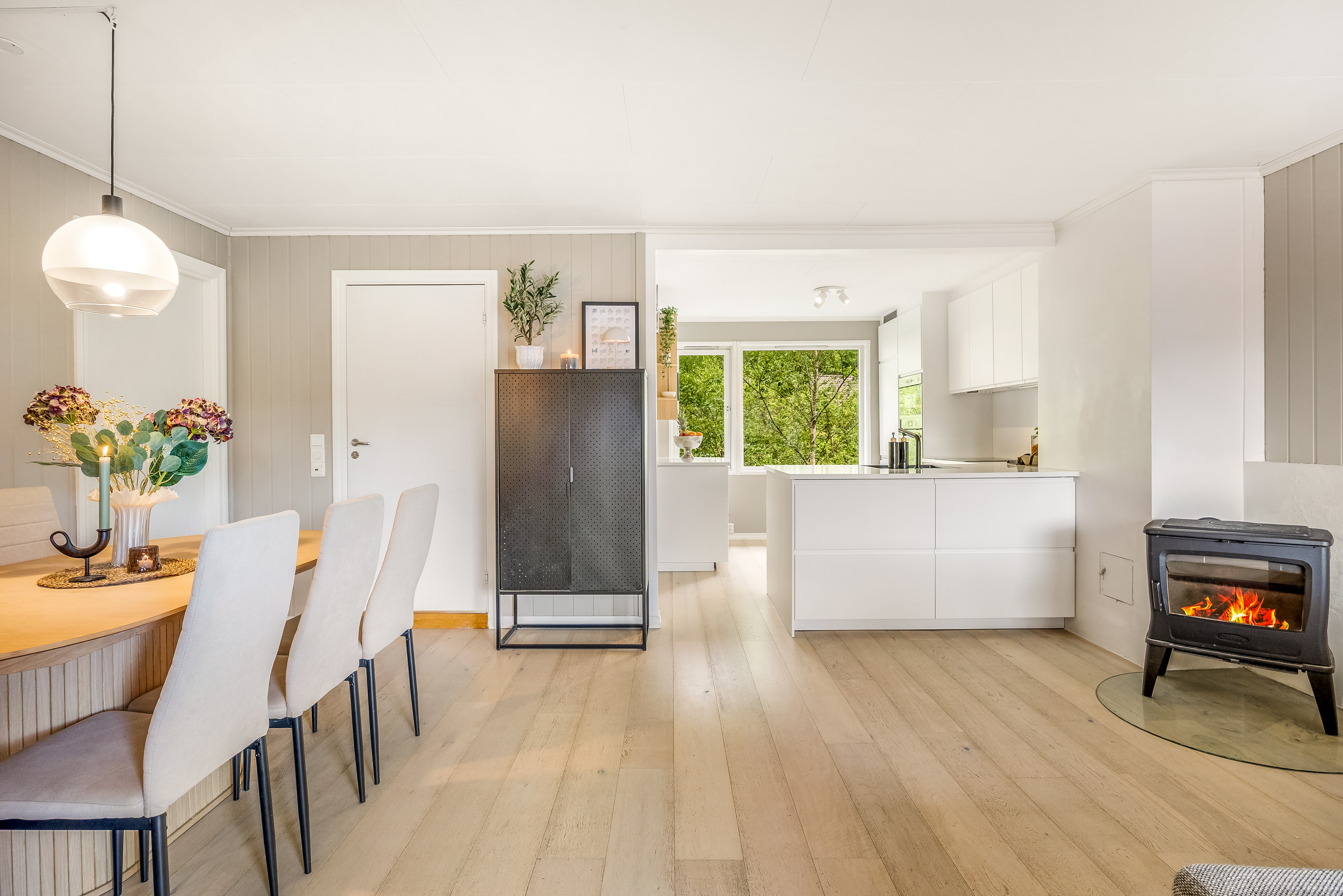 632330855122615