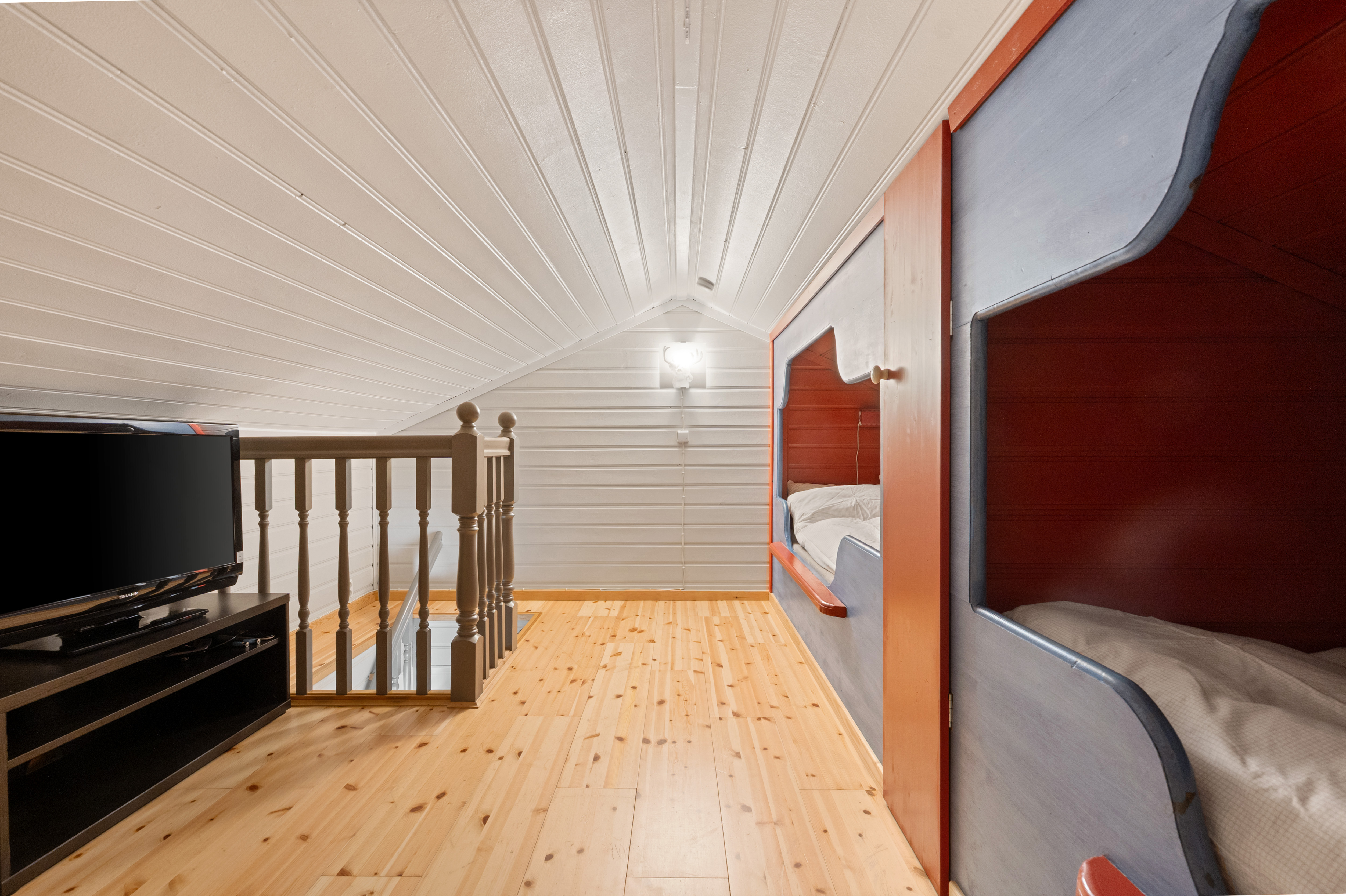 626833296990876