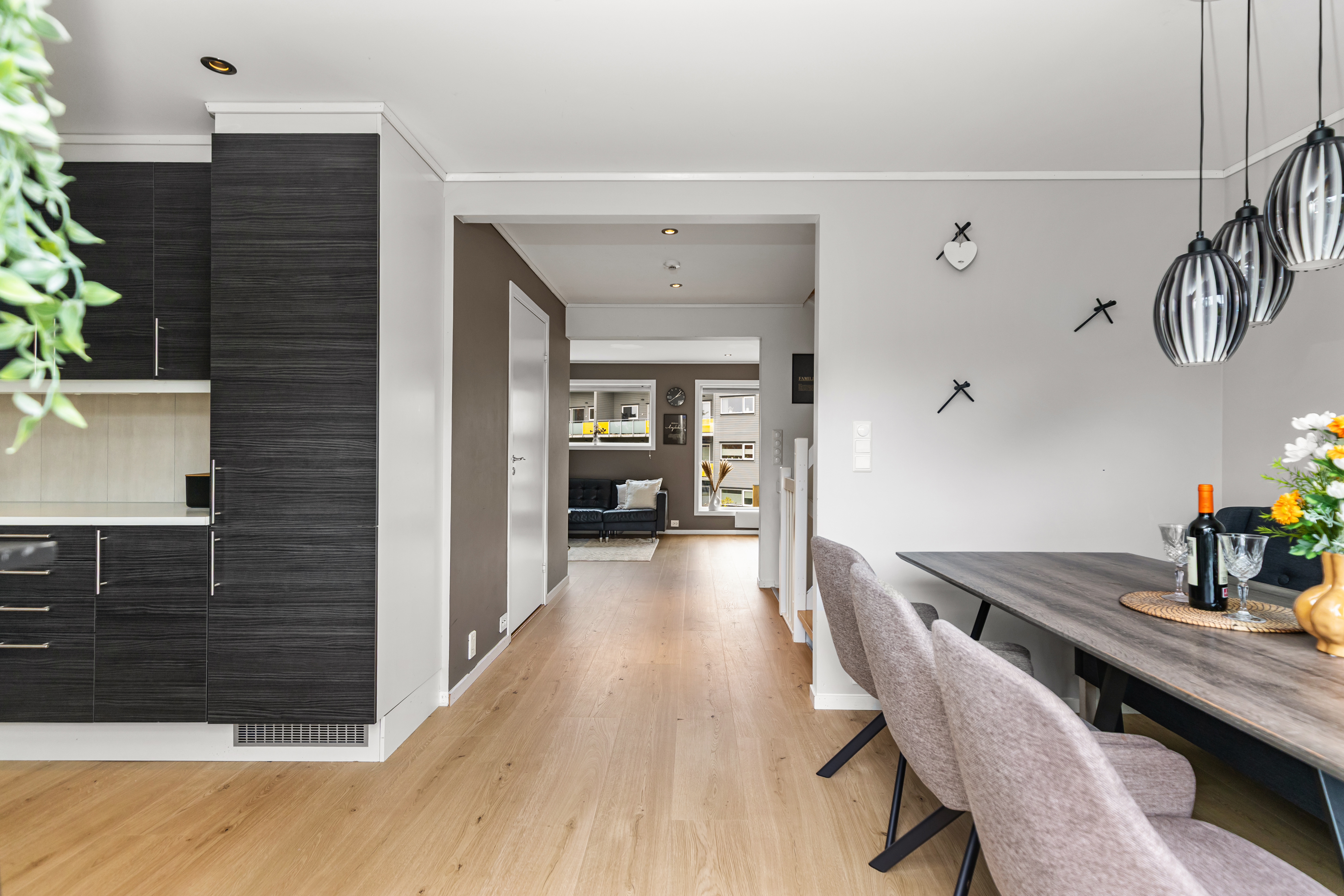 665316203956955