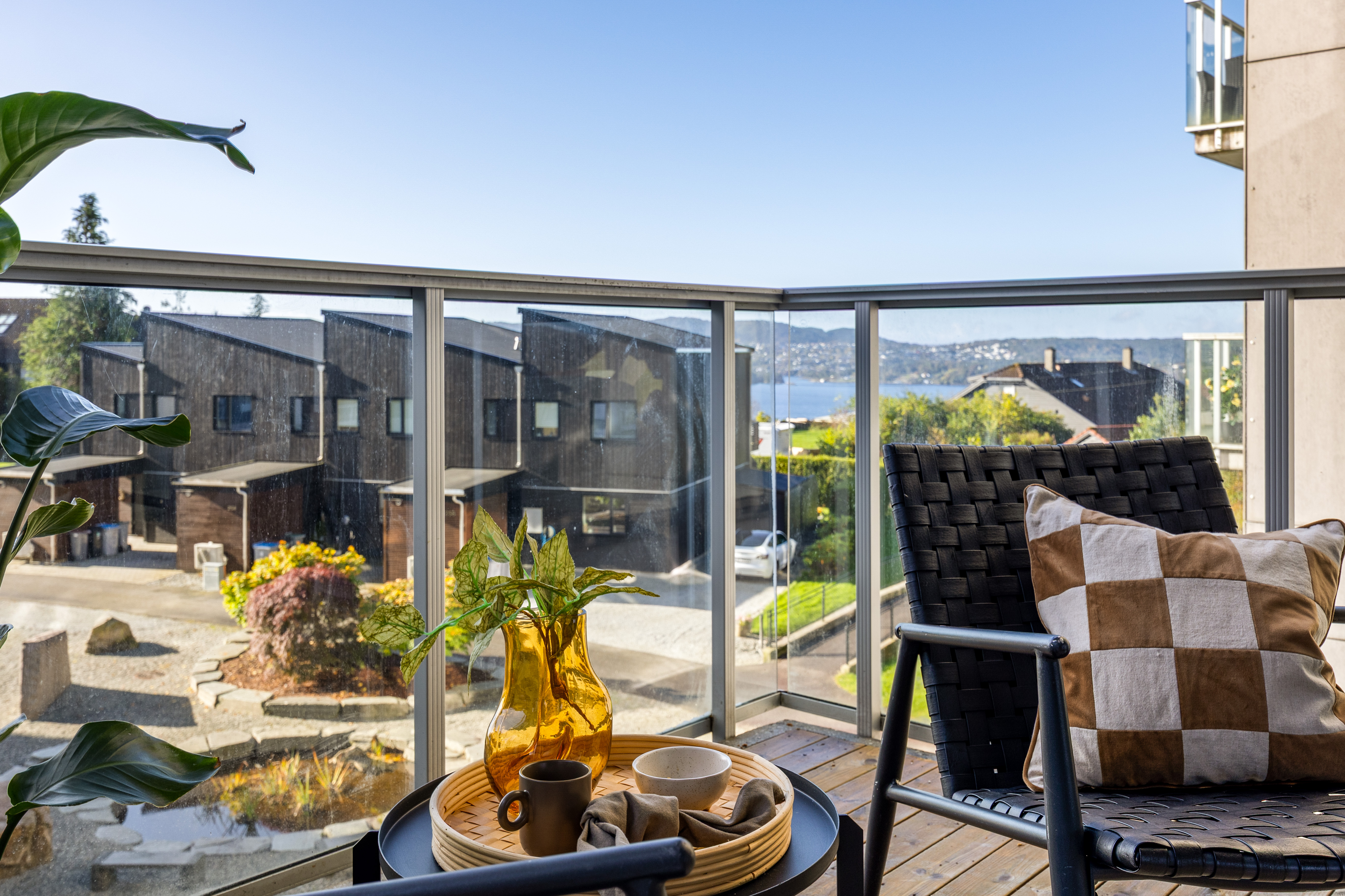 632330855124801